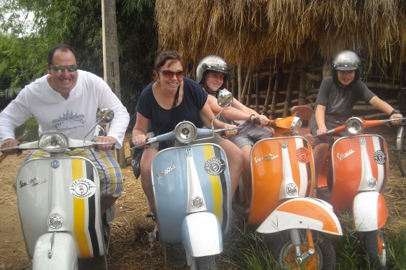 199DB - Vespa Tour - Hoi An, Countryside and Islands Explorer