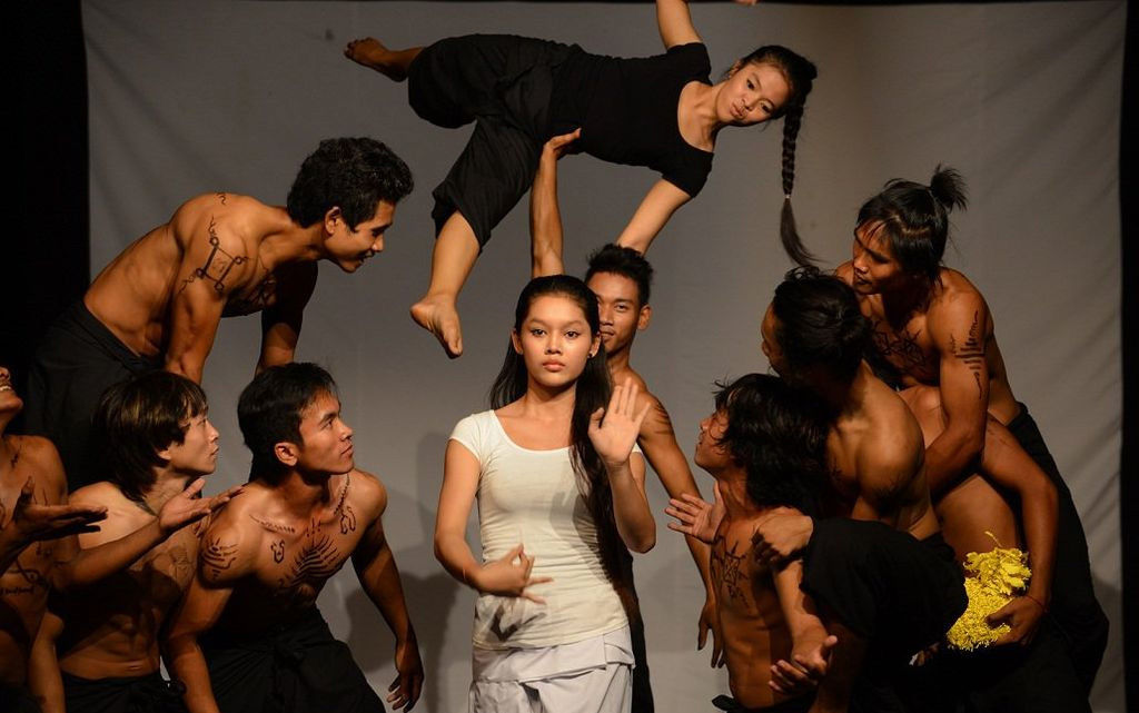 9C577 - Phare: The Cambodian Circus Show