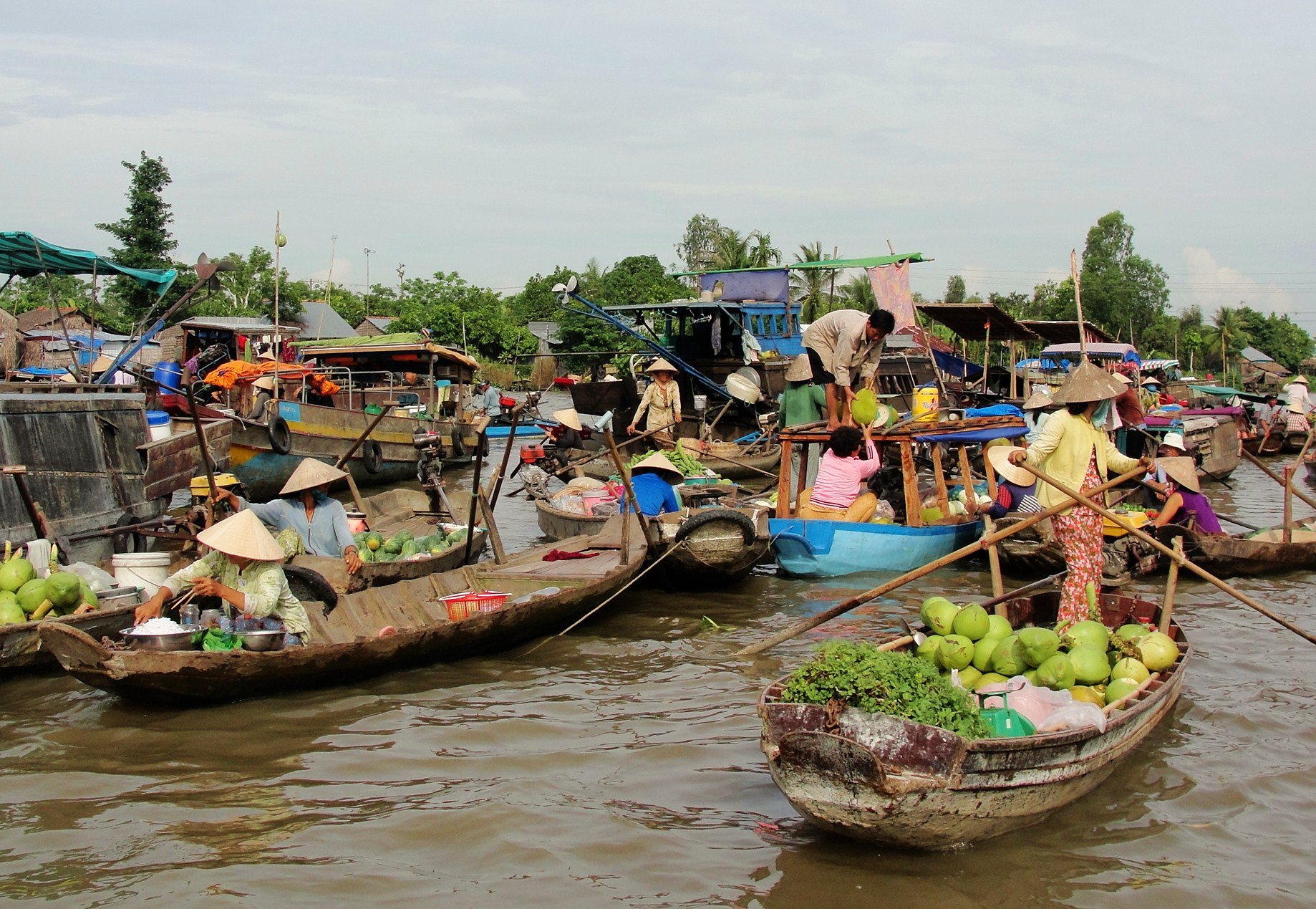 D7CF0 - Private Tour: A Day Cai Be Floating Market & Vinh Long